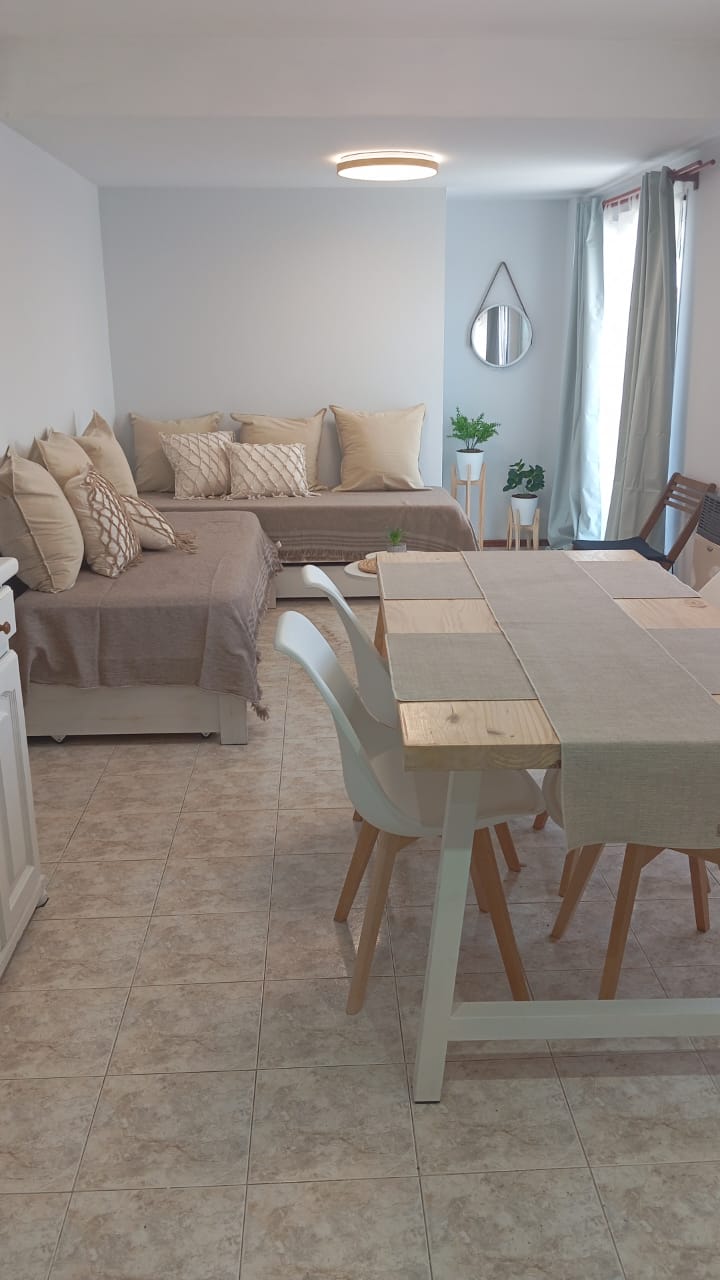 Alquilo depto de 2 amb en Villa Gesell