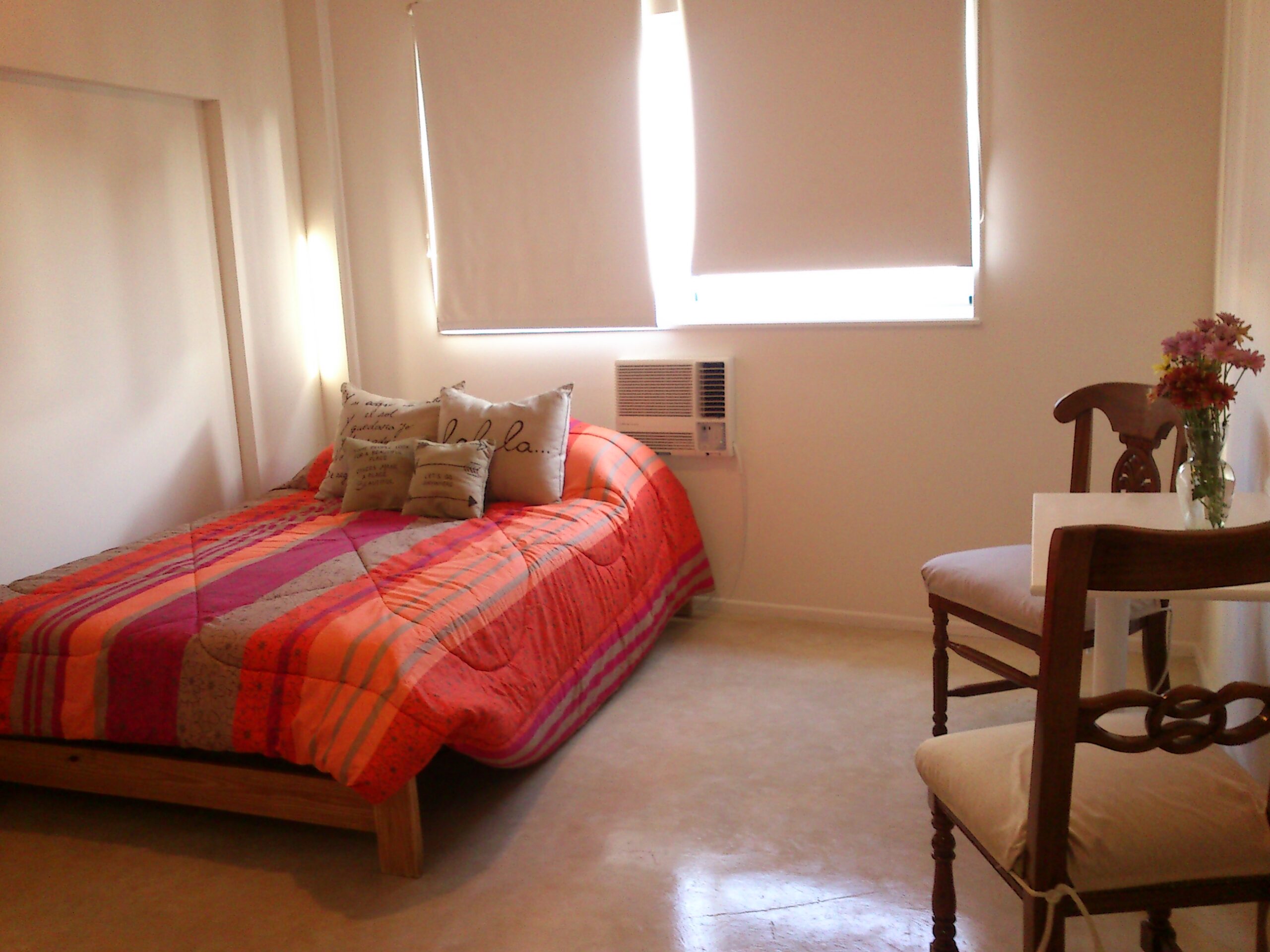 Corazón de San Telmo luminoso y cerca de todo