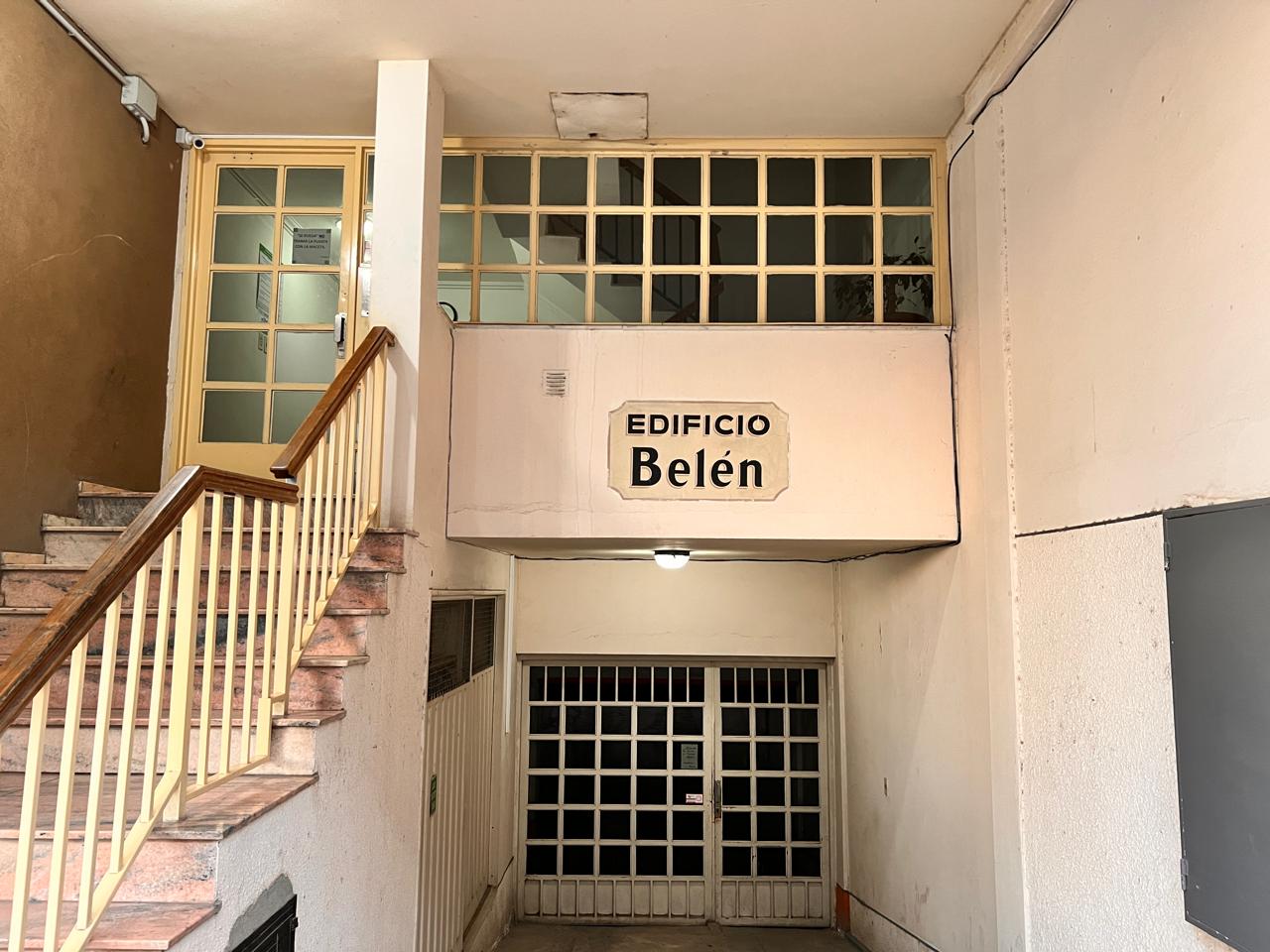 Departamento en pleno centro con cochera